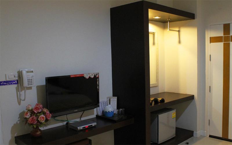 Saabpaiboon Grand Resort Ban Talat Room photo